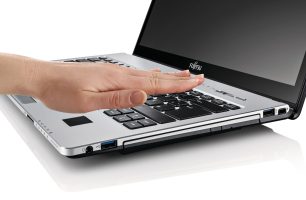 LIFEBOOK S935 mit PalmSecure LIFEBOOK S935 mit PalmSecure